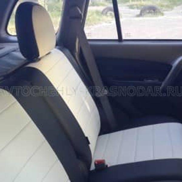 Чехлы Автопилот на Toyota RAV 4 2 (XA20) (2000-2006) Чехлы Автопилот на Toyota RAV 4 2 (XA20) (2000-2006)