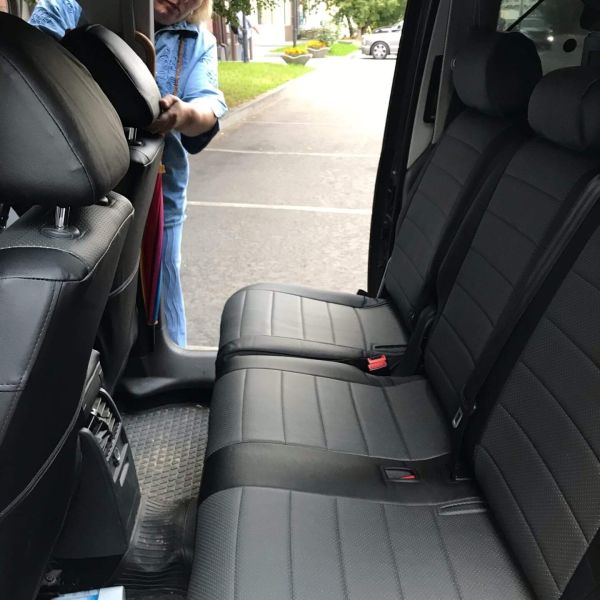 Чехлы Автопилот на Volkswagen Caddy (5 мест) 2004-2015 г.в. Чехлы Автопилот на Volkswagen Caddy (5 мест) 2004-2015 г.в.